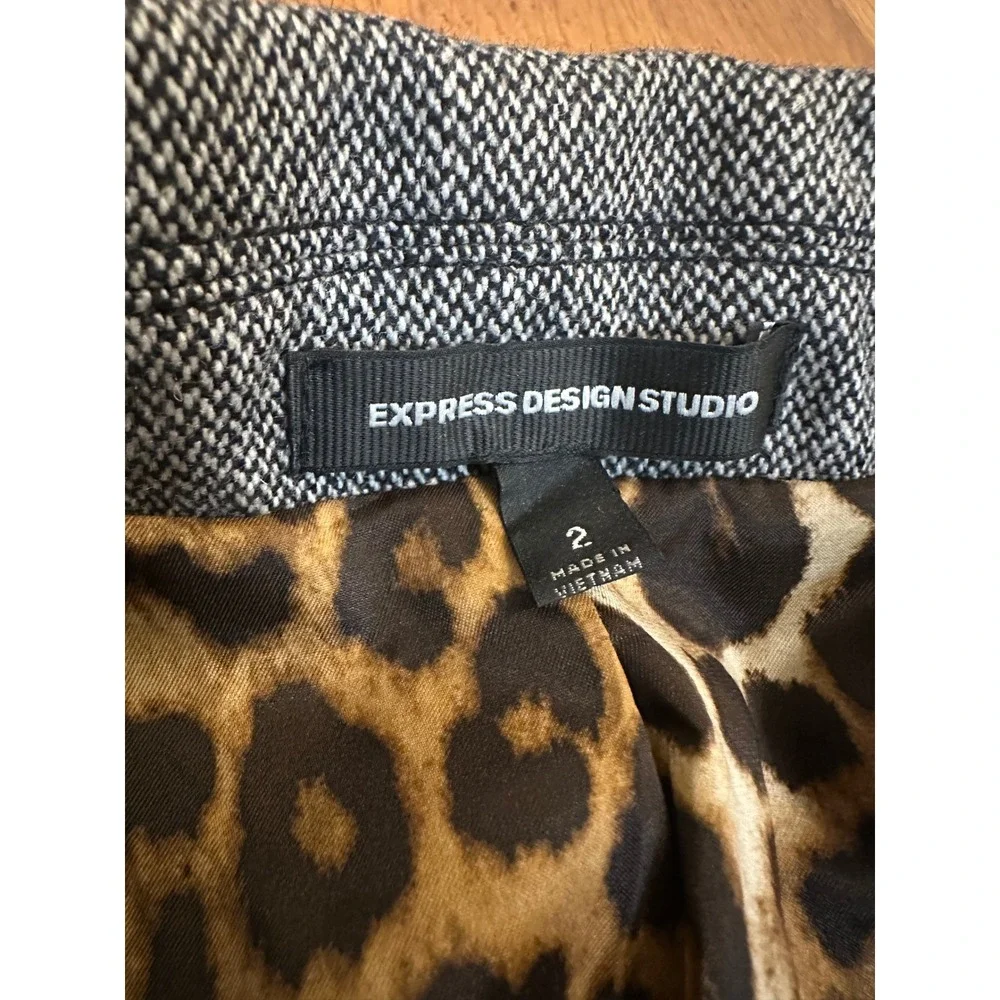 Express Design Studio Grey Herringbone Wool Skirt Suit Leopard Lining Size 2